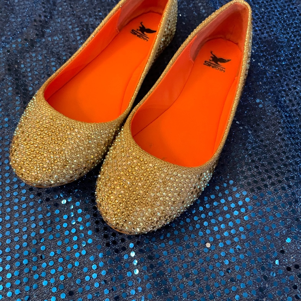 Golden Flats - Picture 2 of 3